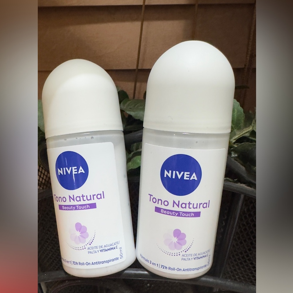 Nivea Tono Natural Beauty Touch Roll-On Deodorant SET of 2